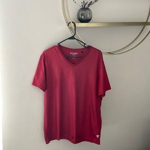 Men’s Guess V Neck T Shirt
